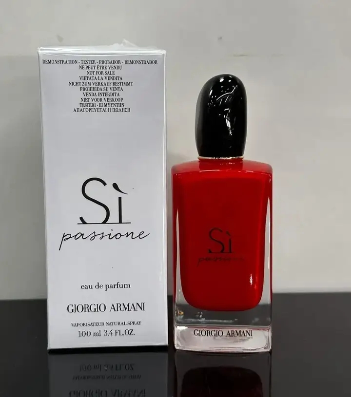 Sì Giorgio Armani 