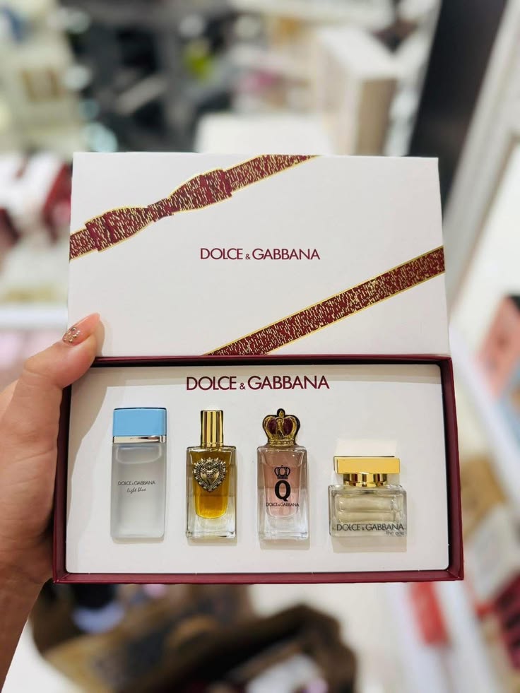 Dolce Gabbana 